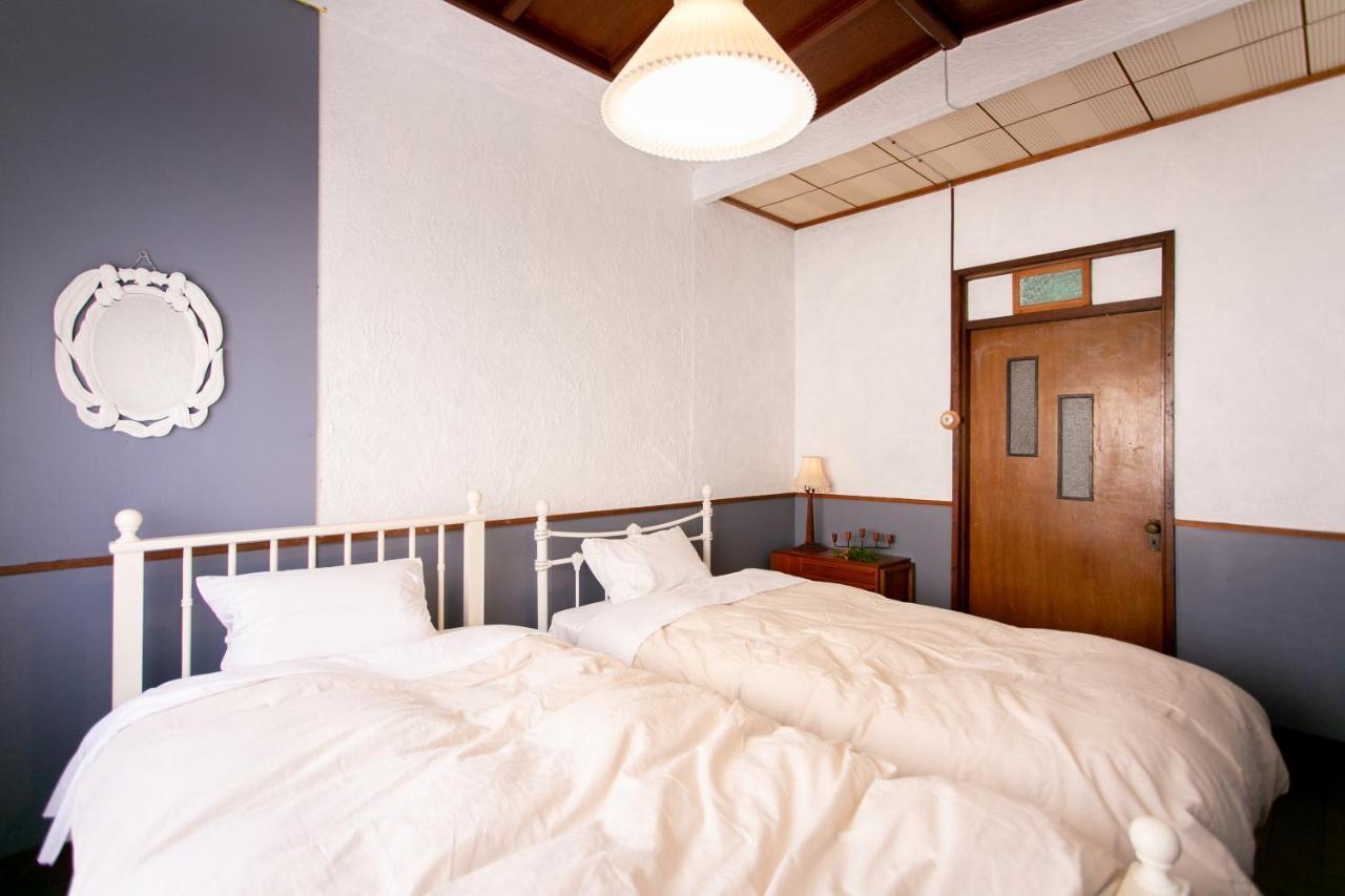 Mojiko Guest House Porto Kitakyushu Exterior photo
