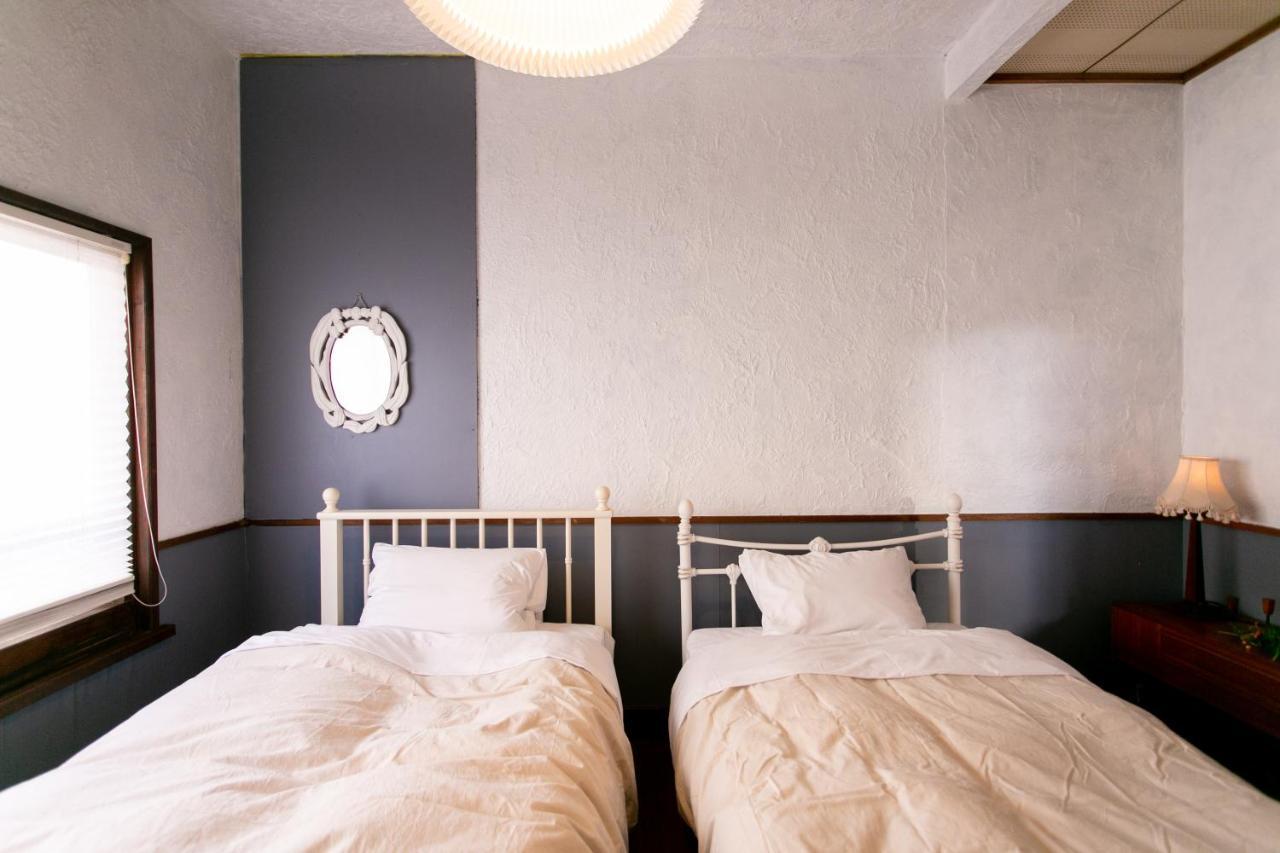 Mojiko Guest House Porto Kitakyushu Exterior photo